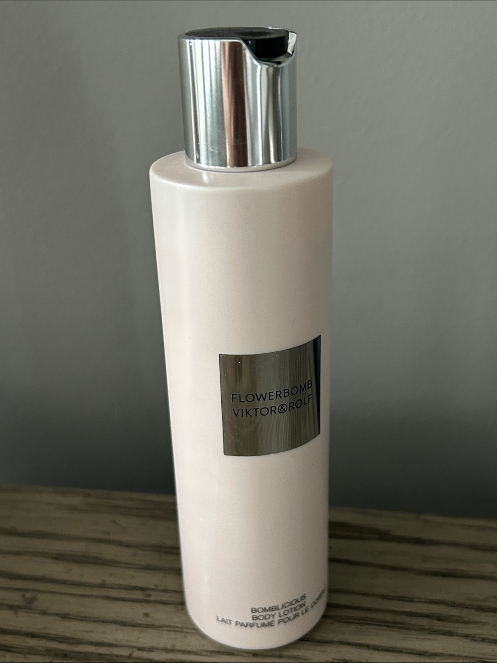 Flowerbomb Victor & Rolf Lotion
